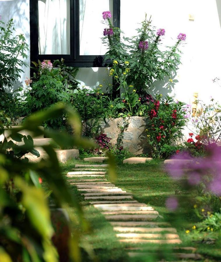 Stop And Go Boutique Hotel Да Лат Екстериор снимка